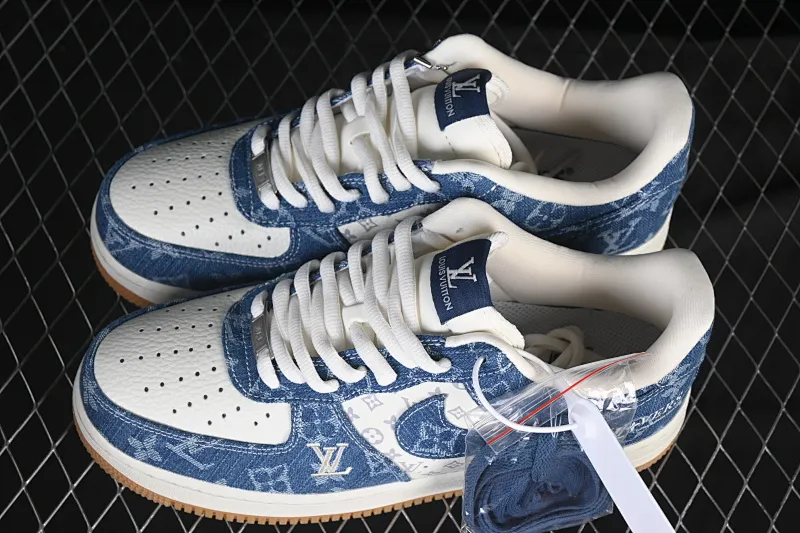 All Categories Nk Air Force 1 Air Force Series Nk Air Force 1 Low Air Force Low Nike Air Force 1'07 Low LV Joint White Navy Air Force One Low Casual Shoes YF9511-813